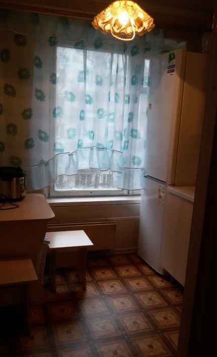 суточный комната дешево. снять комнату метро беляево. гостиница метро беляево. миклухо маклая 39 к 1. миклухо маклая 51 к2.