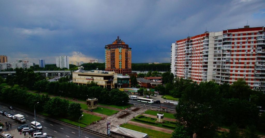 Крылатское осенний. Осенний бульвар 8к1. Осенний бульвар д.8 к.1. Осенний бульвар д.8 к.2. Крылатское осенний бульвар 8.