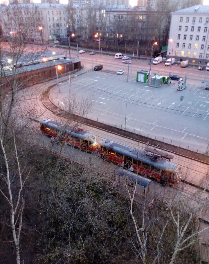 Москва симферопольский бульвар. Симферопольский бульвар 9кб. Нахимовский проспект Симферопольский бульвар. Улица Симферопольский бульвар Москва. Нахимовский проспект улица Симферопольский бульвар.