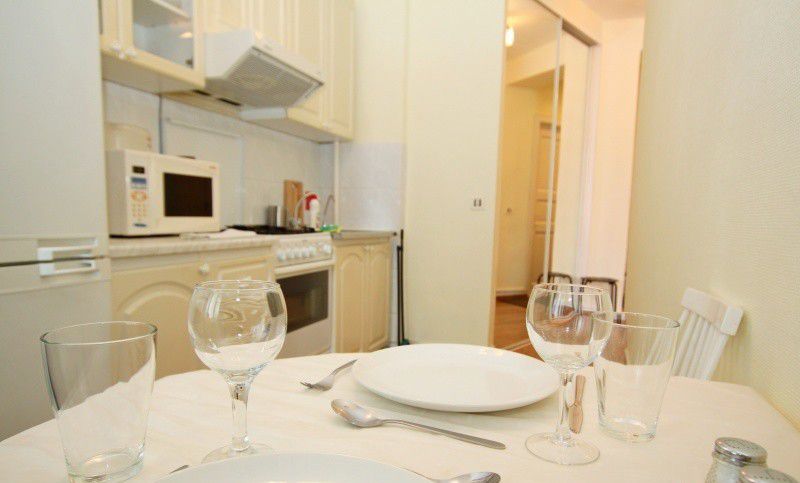 Аренда однокомнатной квартиры Москва, метро Красные ворота, Большой Козловский переулок 7, цена 1200 рублей, 2026 год объявление №521033 на megabaz.ru Аренда однокомнатной квартиры Москва, метро Красные ворота, Большой Козловский переулок 7, цена 1200 рублей, 2026 год объявление №521033 на megabaz.ru