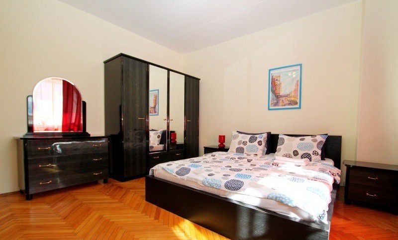 Аренда однокомнатной квартиры Москва, метро Красные ворота, Большой Козловский переулок 7, цена 1200 рублей, 2026 год объявление №521033 на megabaz.ru Аренда однокомнатной квартиры Москва, метро Красные ворота, Большой Козловский переулок 7, цена 1200 рублей, 2026 год объявление №521033 на megabaz.ru