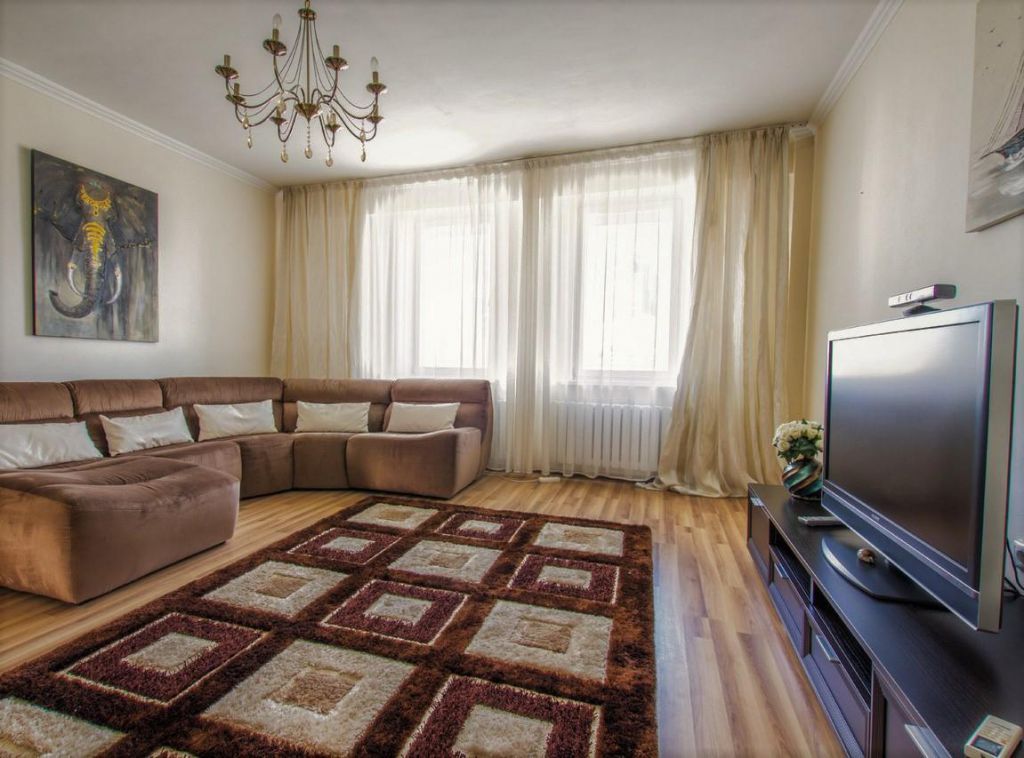 Двухкомнатная квартира в астане. Квартира по сутичный в Тастак. Квартира Кунаева в Алматы фото. Зеленый бульвар 30 сдача квартиры 2 комнатная. Стоимость 1 комнатной квартиры в Алматы.