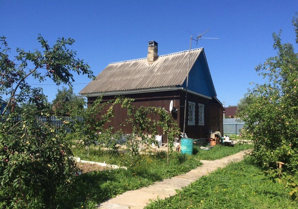 Деревня фоминское. Деревня Сотниково Наро-Фоминский район. Ястребово Московская область. Дом в деревне Верея. Участок с домом в деревне на Протве.