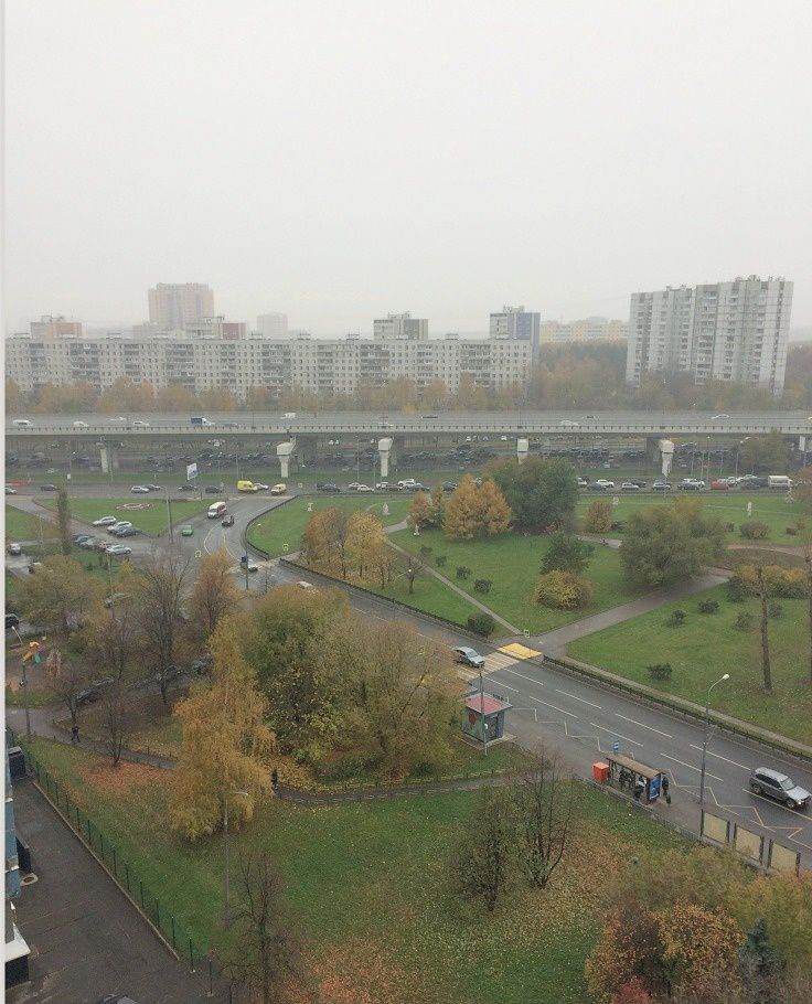 Осенний бульвар в москве