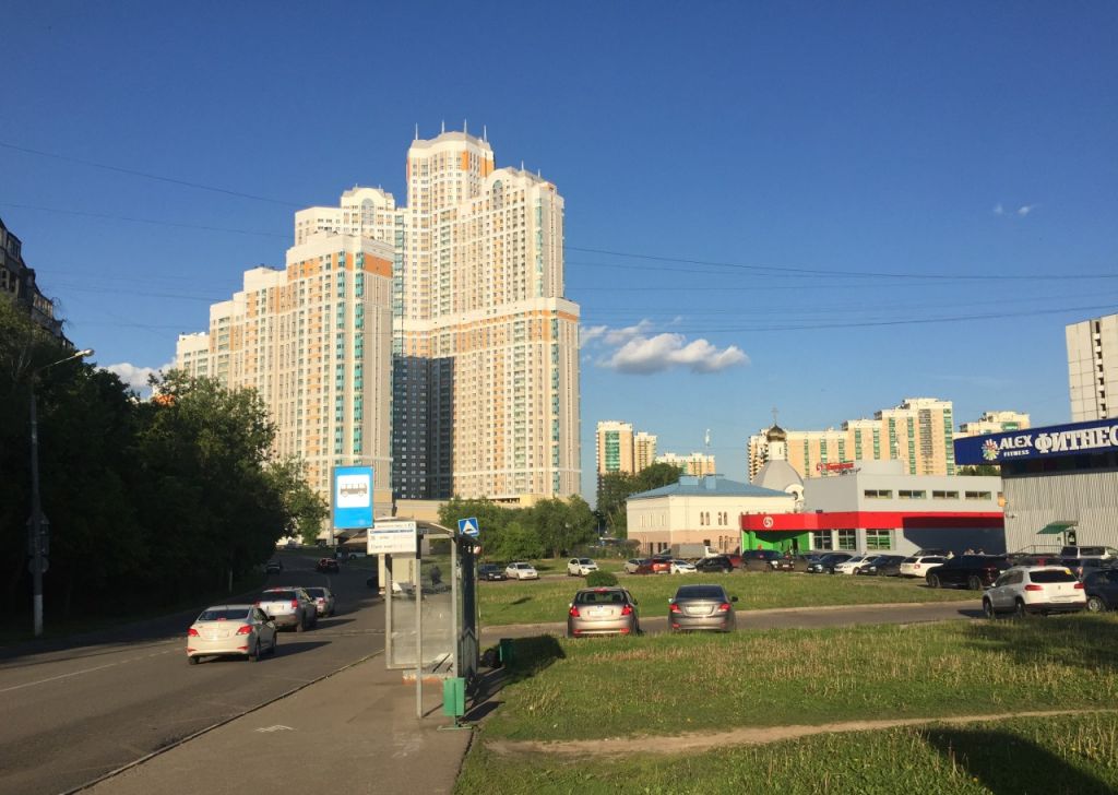 Улица михневская в москве