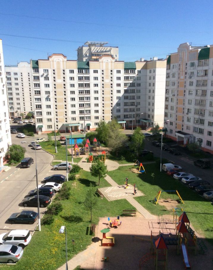 Улица изюмская москва