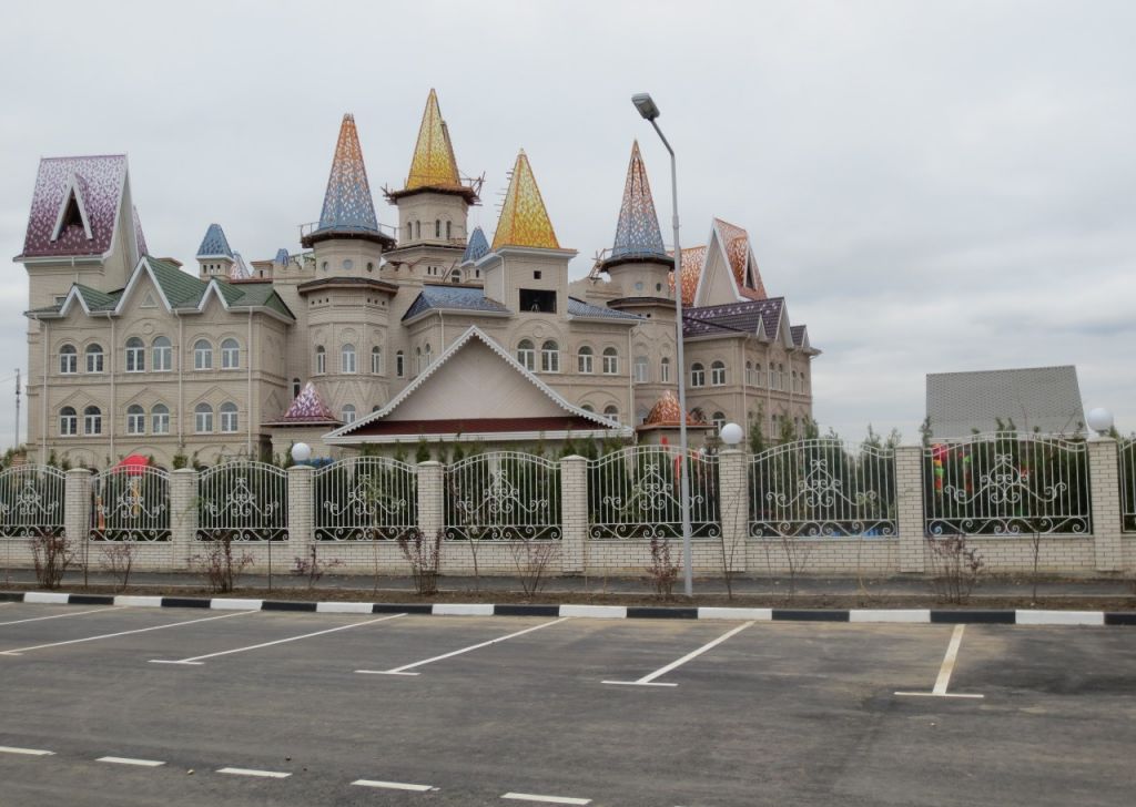 Дом культуры совхоз имени ленина. Любифитнес посёлок совхоза имени ленина. Пос им ленина московская область. Совхоз имени ленина детский парк. Совхоз имени ленина московская область развилка.