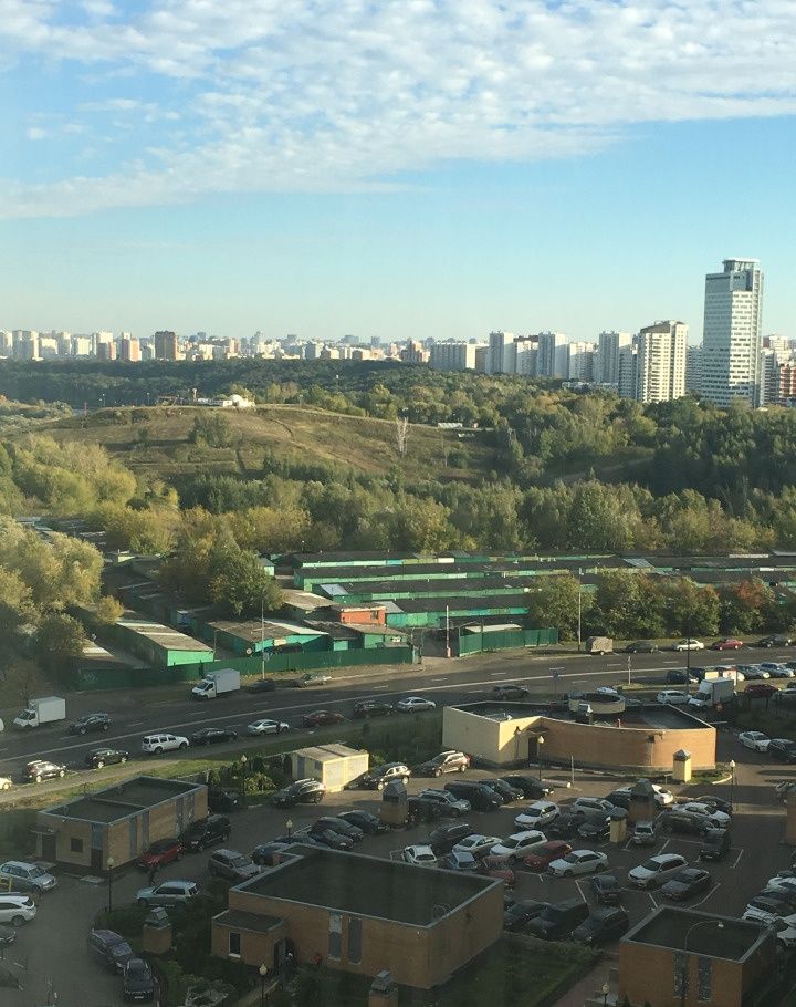 Крылатская улица москва