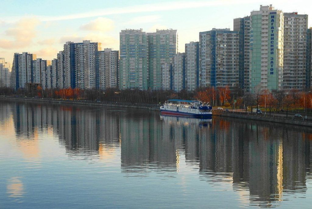 Метро коломенская район