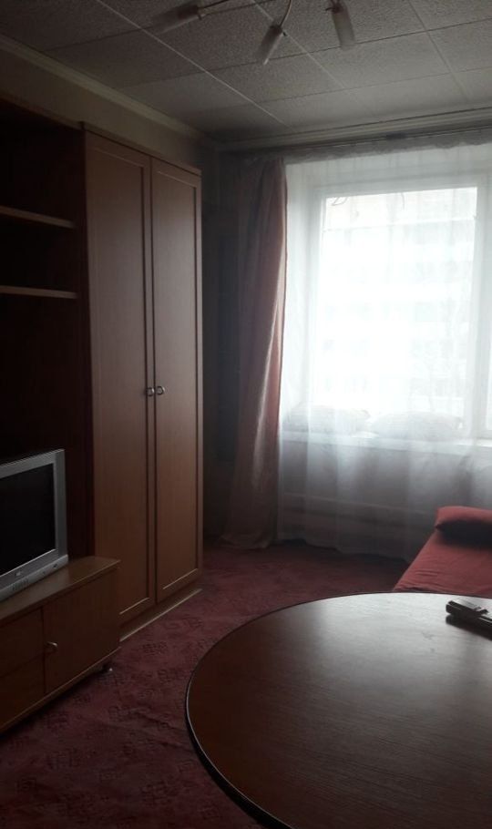 1 комнатная набережные. Снять однокомнатную квартиру в Москве Коломенская.
