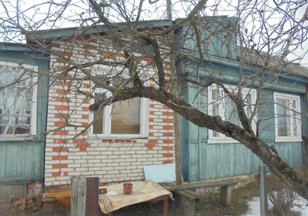 Продажа дома деревня Клишева, Октябрьская улица, цена 2500000 рублей, 2022 год объявление №288644 на megabaz.ru