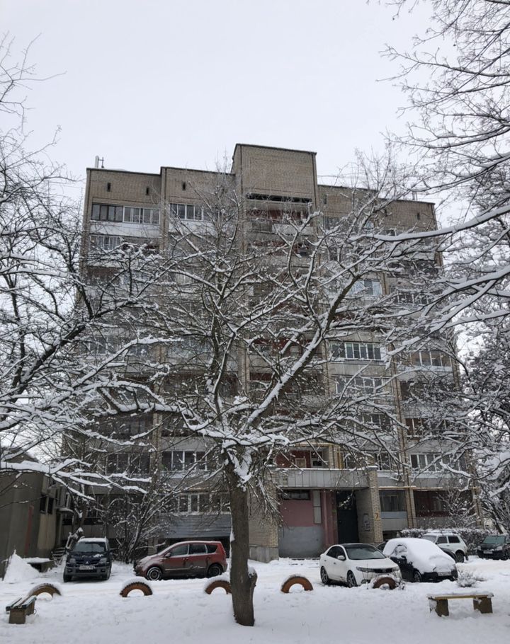 Аренда двухкомнатной квартиры поселок Большевик, улица Ленина 7, цена 17000 рублей, 2022 год объявление №924248 на megabaz.ru