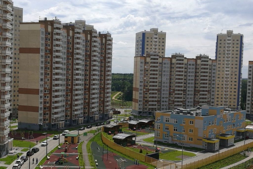 Студия домодедовской. Домодедово микрорайон Южный улица Курыжова. Домодедово ул Курыжова 16. Домодедово мкр Южный ул Курыжова 1. Курыжова 16 Домодедово.