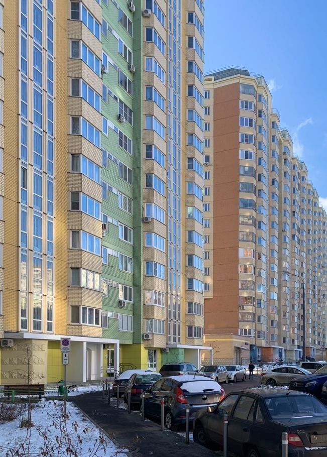 Liliton ул вертолетчиков 9 корп 1 фото Аренда однокомнатной квартиры Москва, улица Вертолётчиков 9к1, цена 30000 рублей