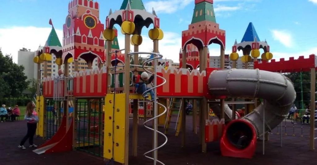 Самая большая детская площадка. Детские площадки. Красивые детские площадки. Тематические площадки. Детская площадка в Москве.