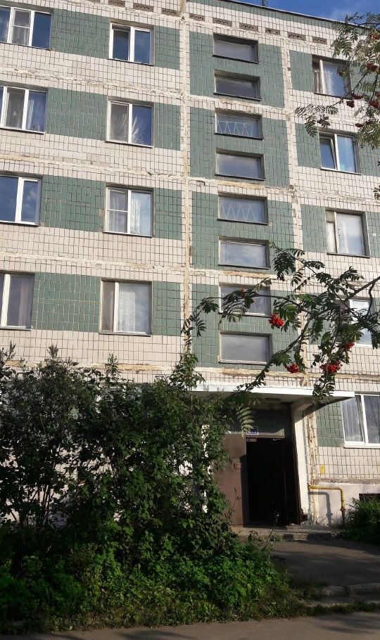 Продажа трёхкомнатной квартиры поселок городского типа Икша, Школьная улица 6, цена 2700000 рублей, 2022 год объявление №346707 на megabaz.ru