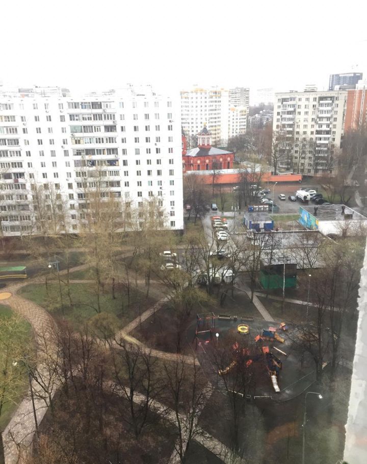 Продажа двухкомнатной квартиры Москва, Дегунинская улица 10к1, цена 11150000 руб