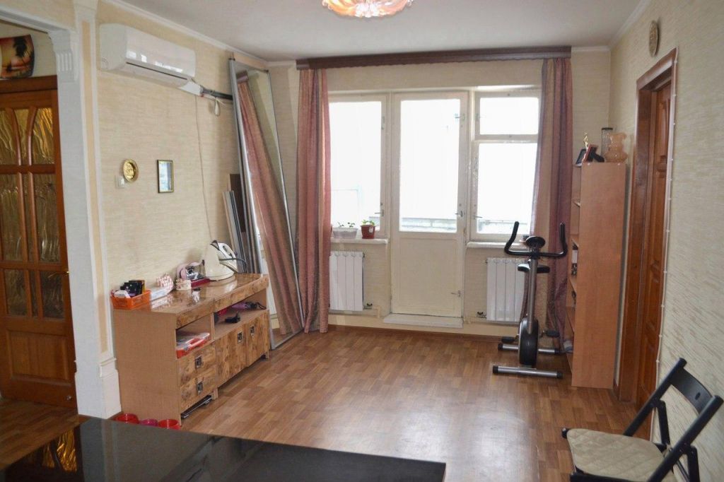 квартиры на краю москвы за 7000000. проспект вернадского 94 квартиры. общежитие новопеределкино ул 7я лазенки. квартиры в москве вторичка. москва одноком квартиры вторичка пражская от 7000000мил.